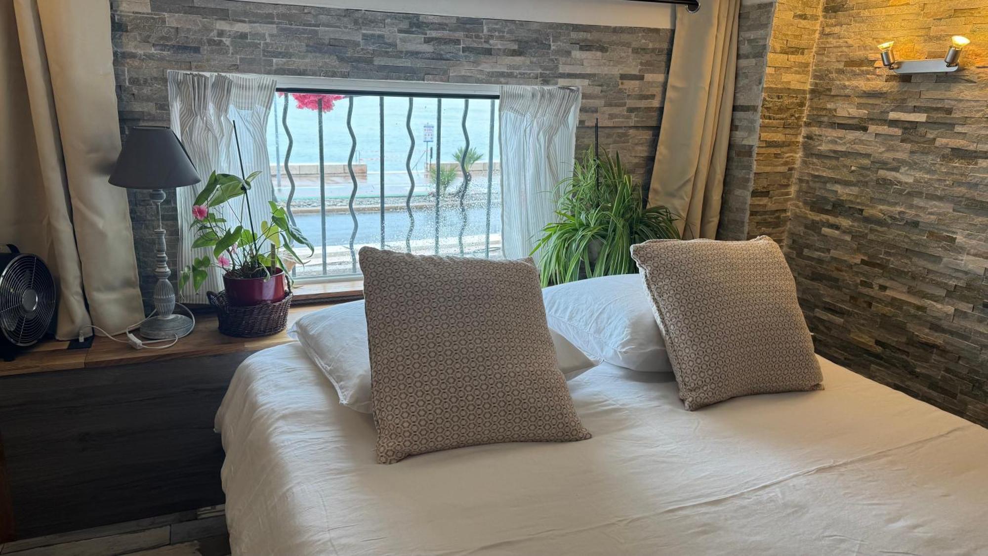 O Phare Du Cros Apartment Cagnes-sur-Mer Bagian luar foto