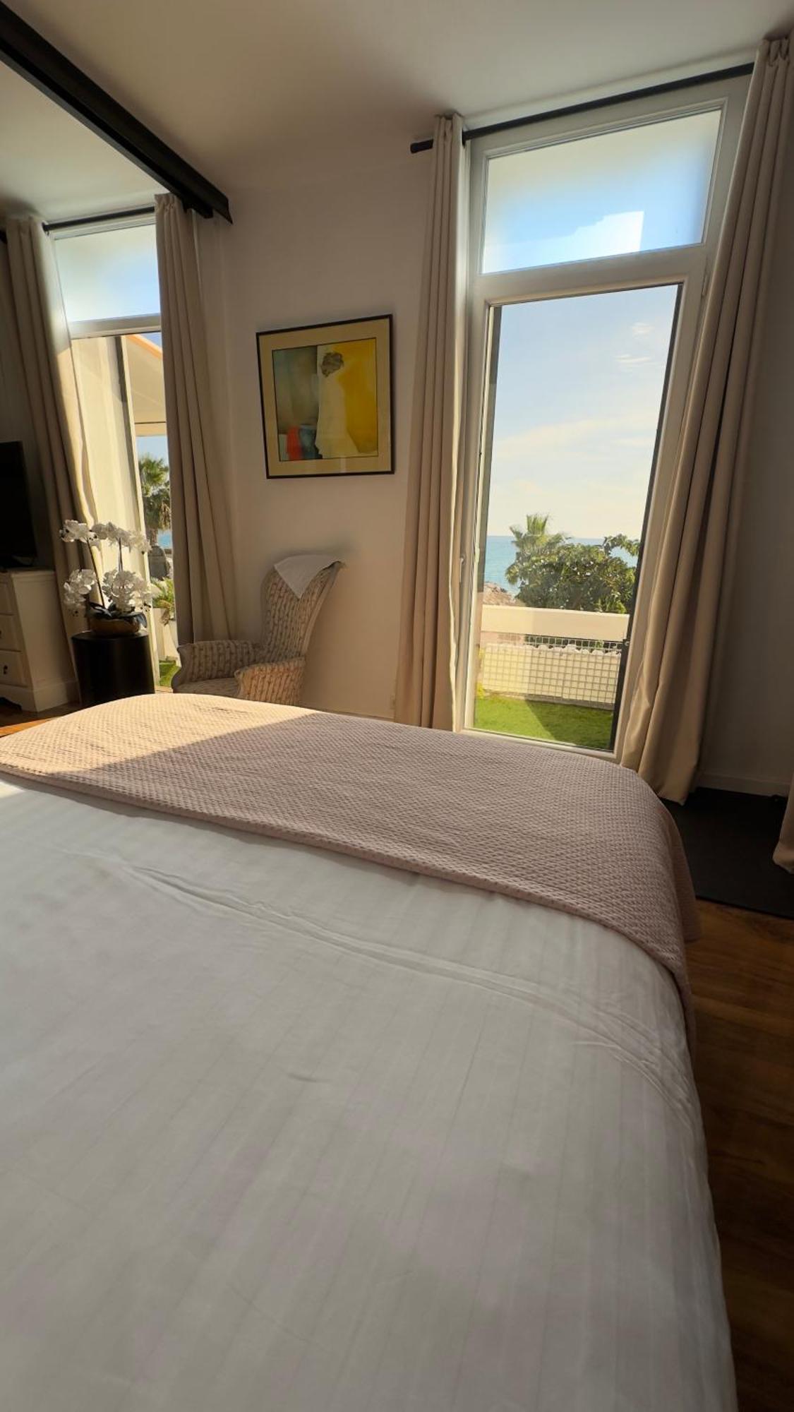 O Phare Du Cros Apartment Cagnes-sur-Mer Bagian luar foto